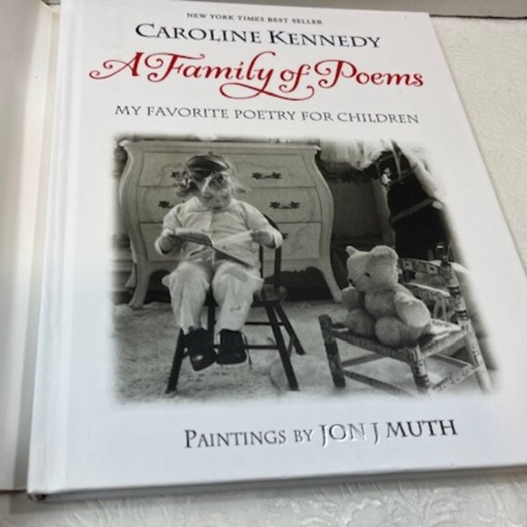 Book: Caroline Kennedy / A FAMILY OF POEMS My Favorite Poetry for Children 2005 - Picture 6 of 10